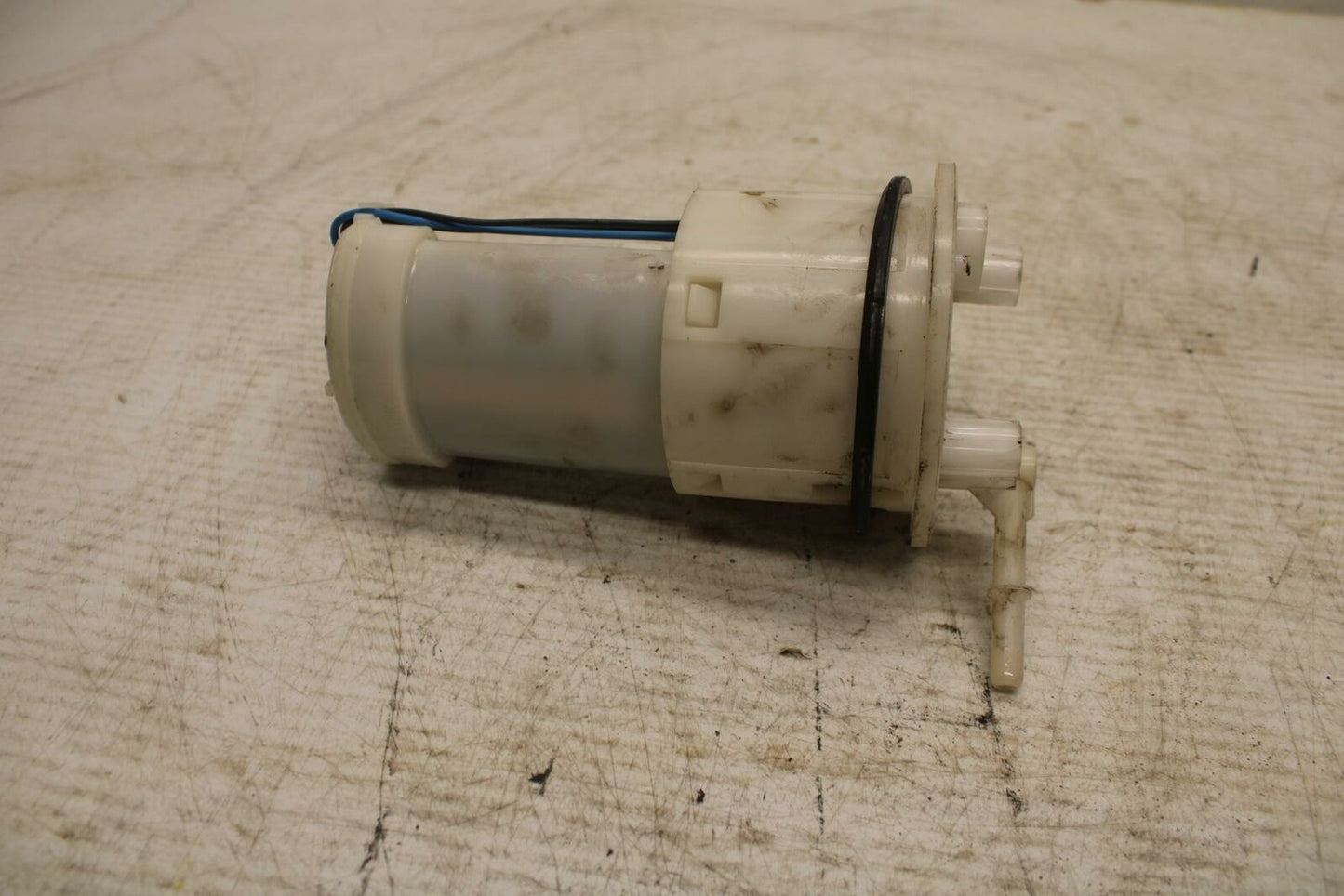 08-11 TRIUMPH SPEED TRIPLE FUEL PUMP GAS PETROL SENDER UNIT BB366