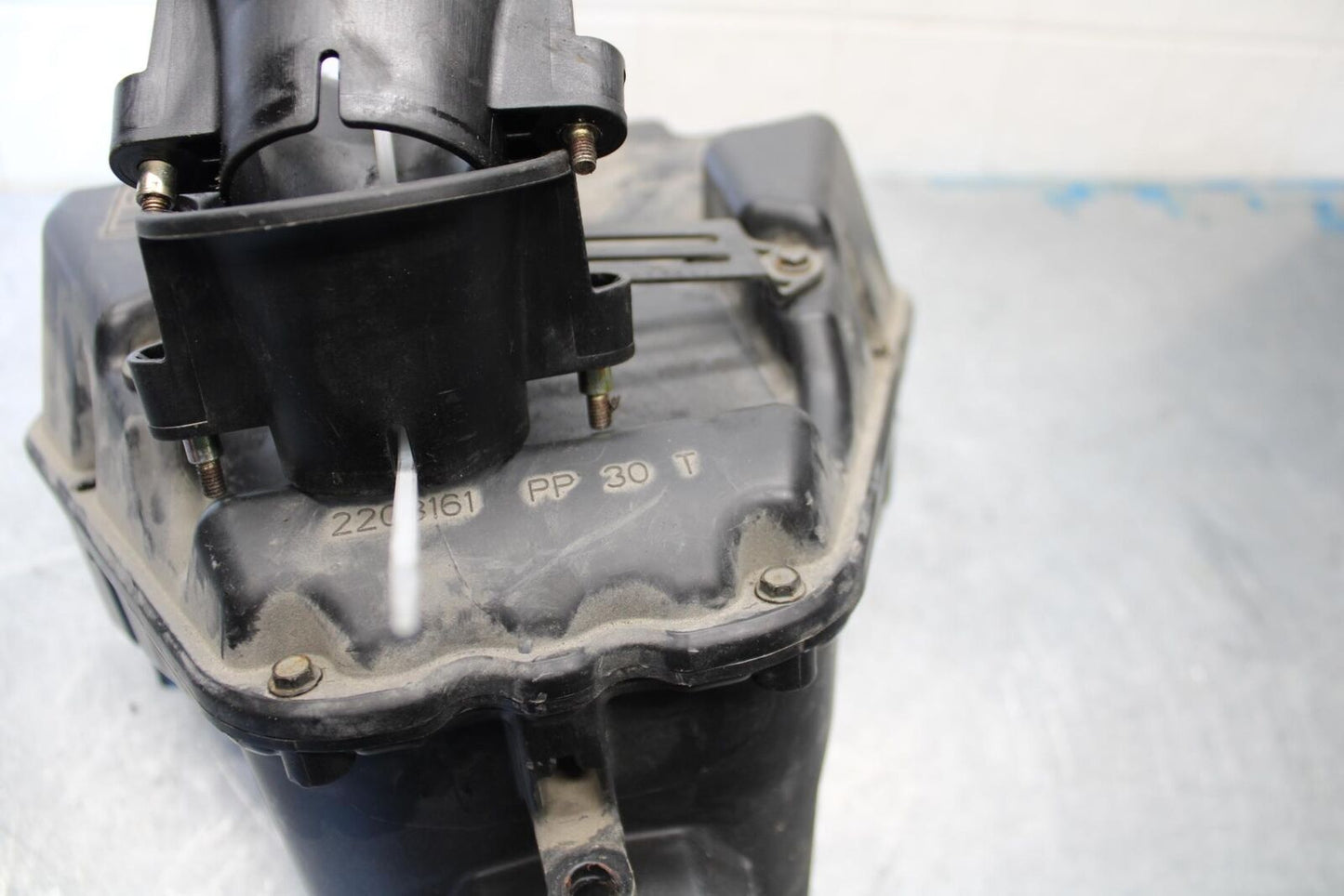 2006 Triumph Daytona 675 Triple AIRBOX AIR INTAKE FILTER BOX BB434