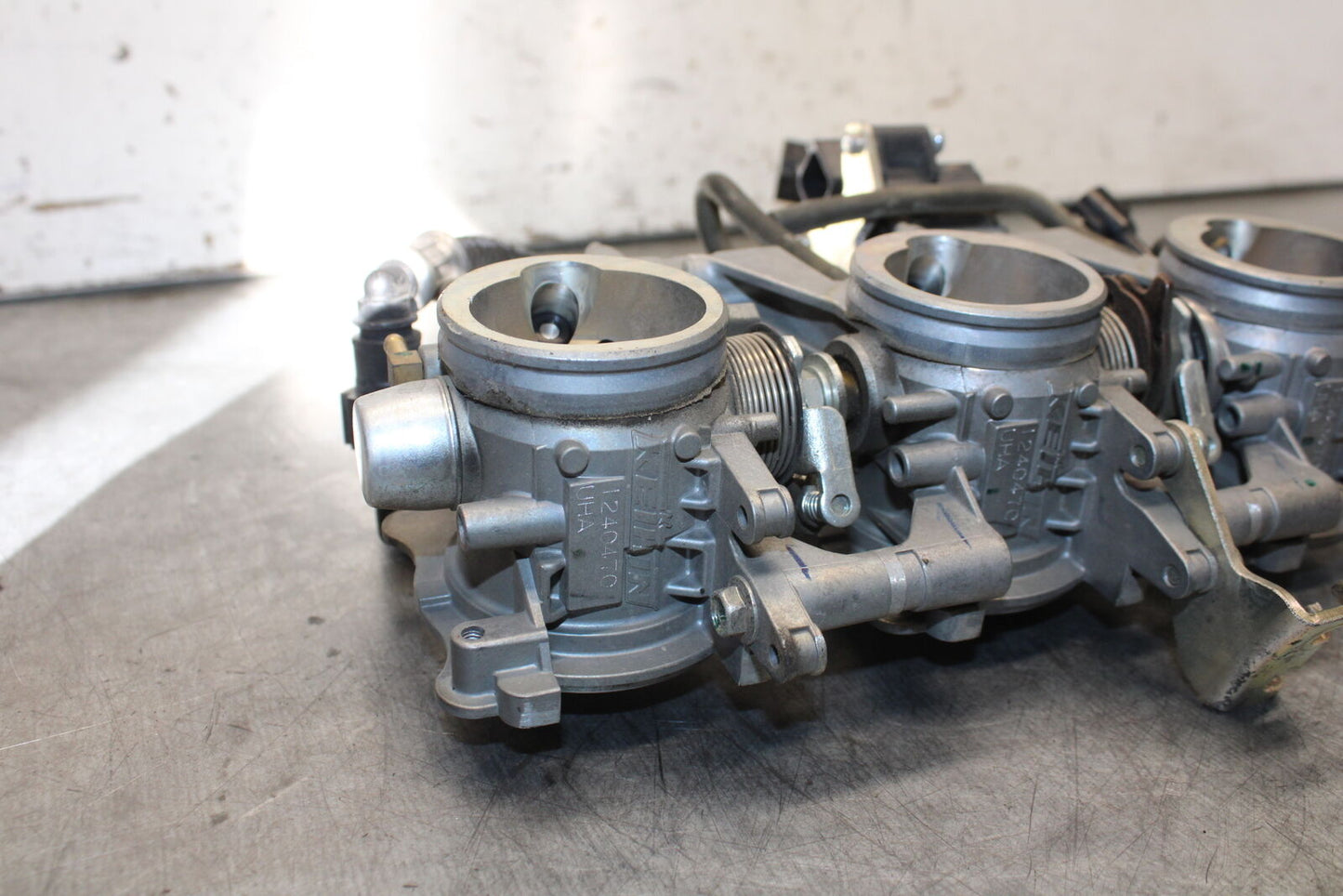 07-08 TRIUMPH DAYTONA 675 MAIN FUEL INJECTORS / THROTTLE BODIES T1240478 BB685