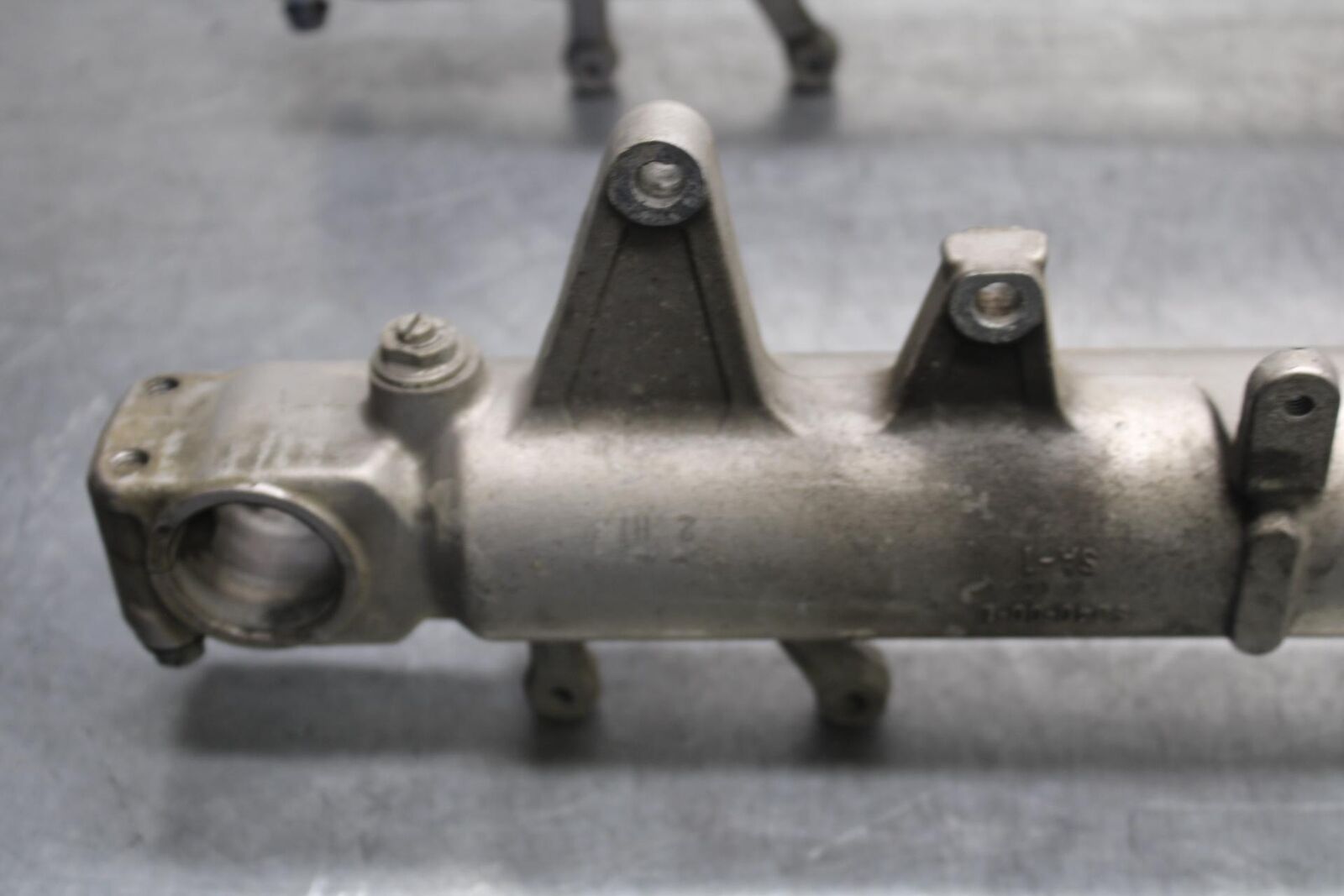 01-03 SUZUKI GSXR600/750 COMPLETE FRONT END FORKS SUSPENSION TRIPLE TREE BB633