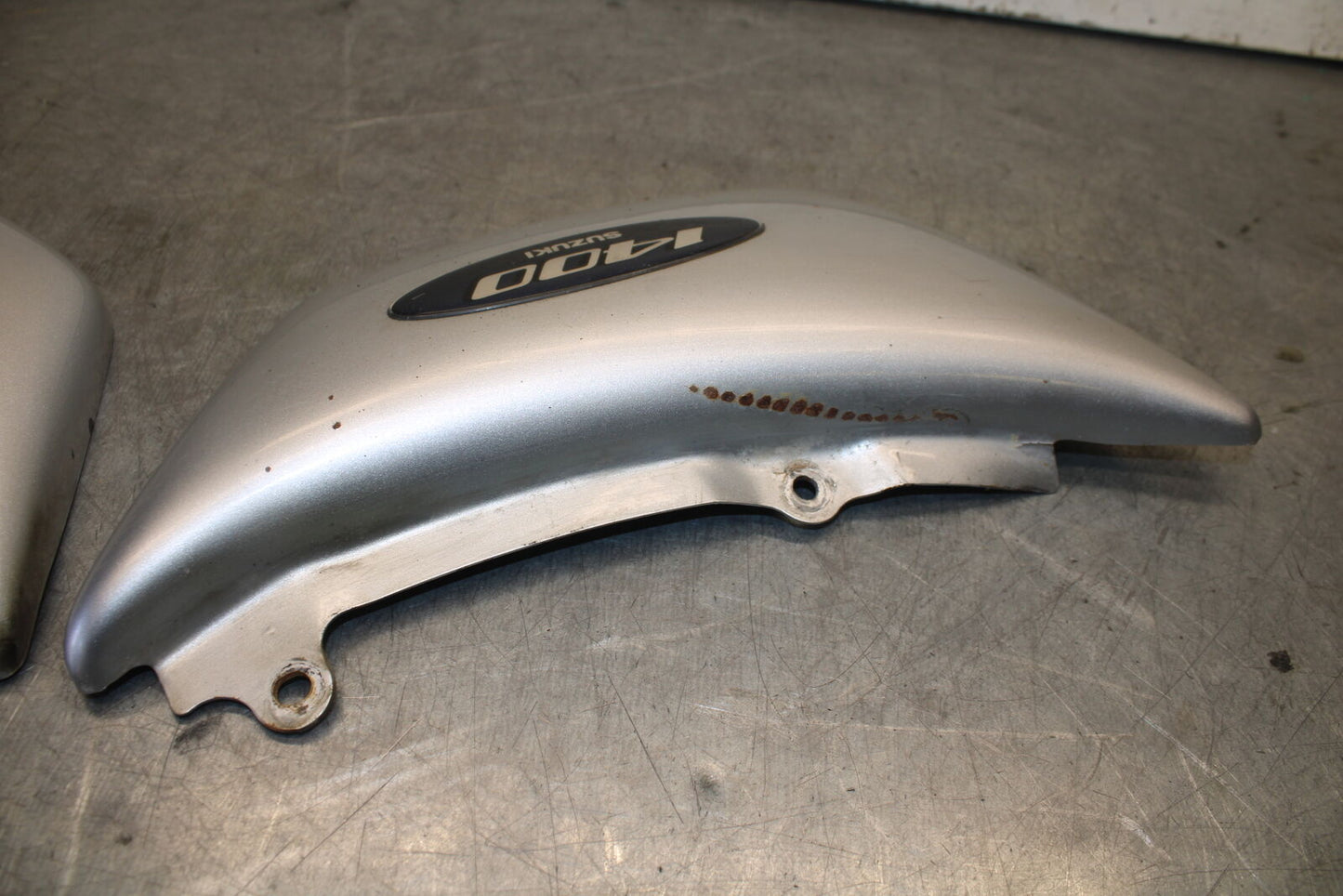 87-03 SUZUKI INTRUDER 1400 VS1400GLP SIDE COVER PANEL COWL FAIRING BB702