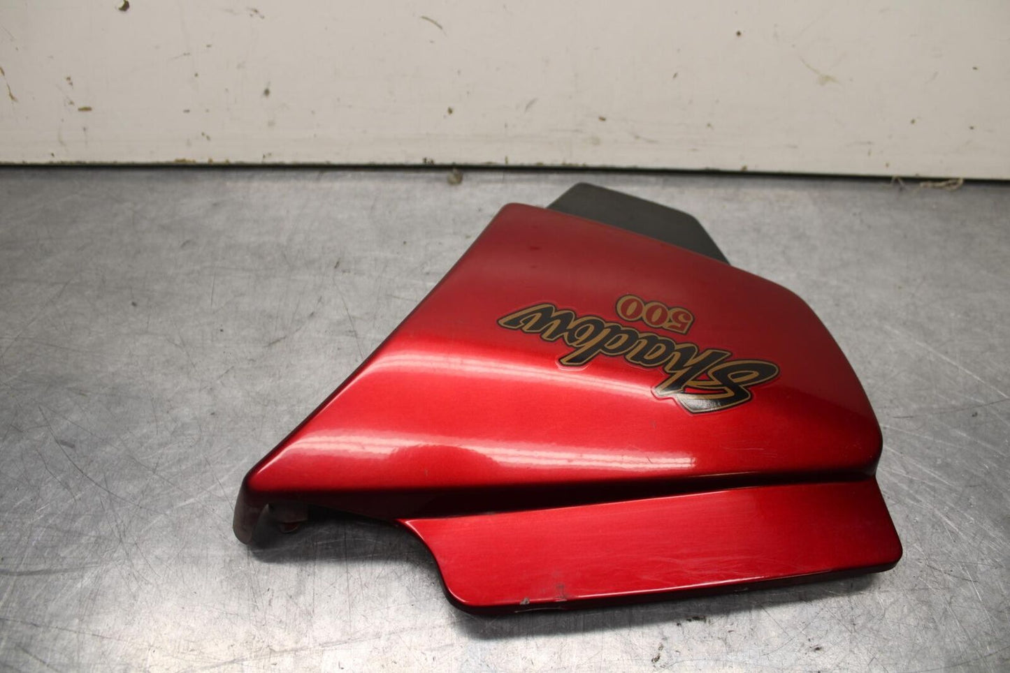 1985 Honda Shadow 500 VT500C RIGHT SIDE COVER PANEL COWL FAIRING BB615