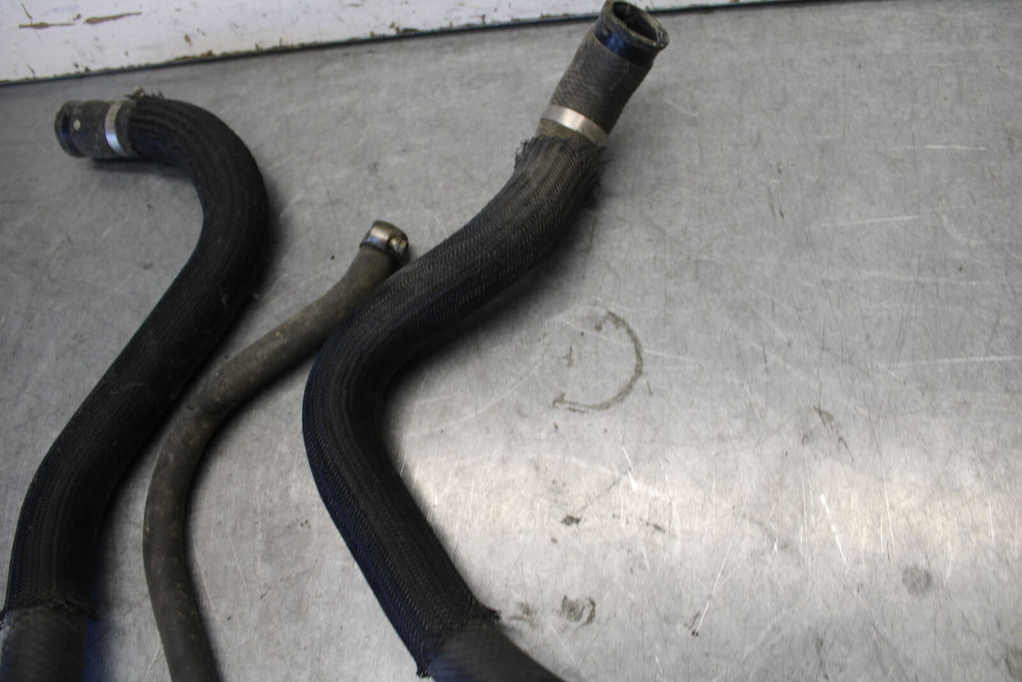 04 SUZUKI GSXR600 RADIATOR HOSES ENGINE COOLANT WATER PIPES HOSE SET BB676