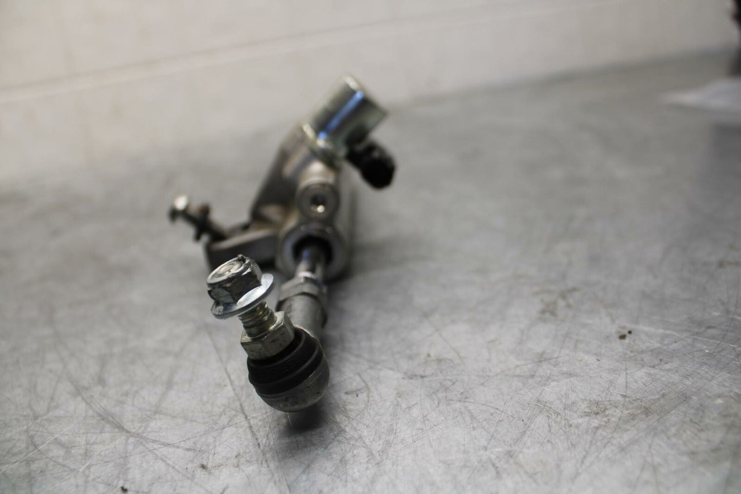 2012 Suzuki GSXR600 STEERING DAMPER STABILIZER BB417