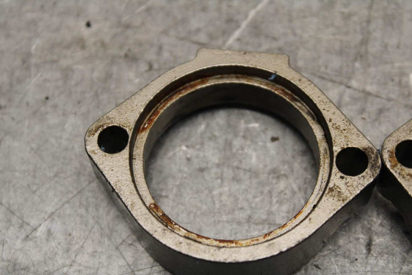 16-17 MOTO GUZZI V7 II EXHAUST COLLET BB57