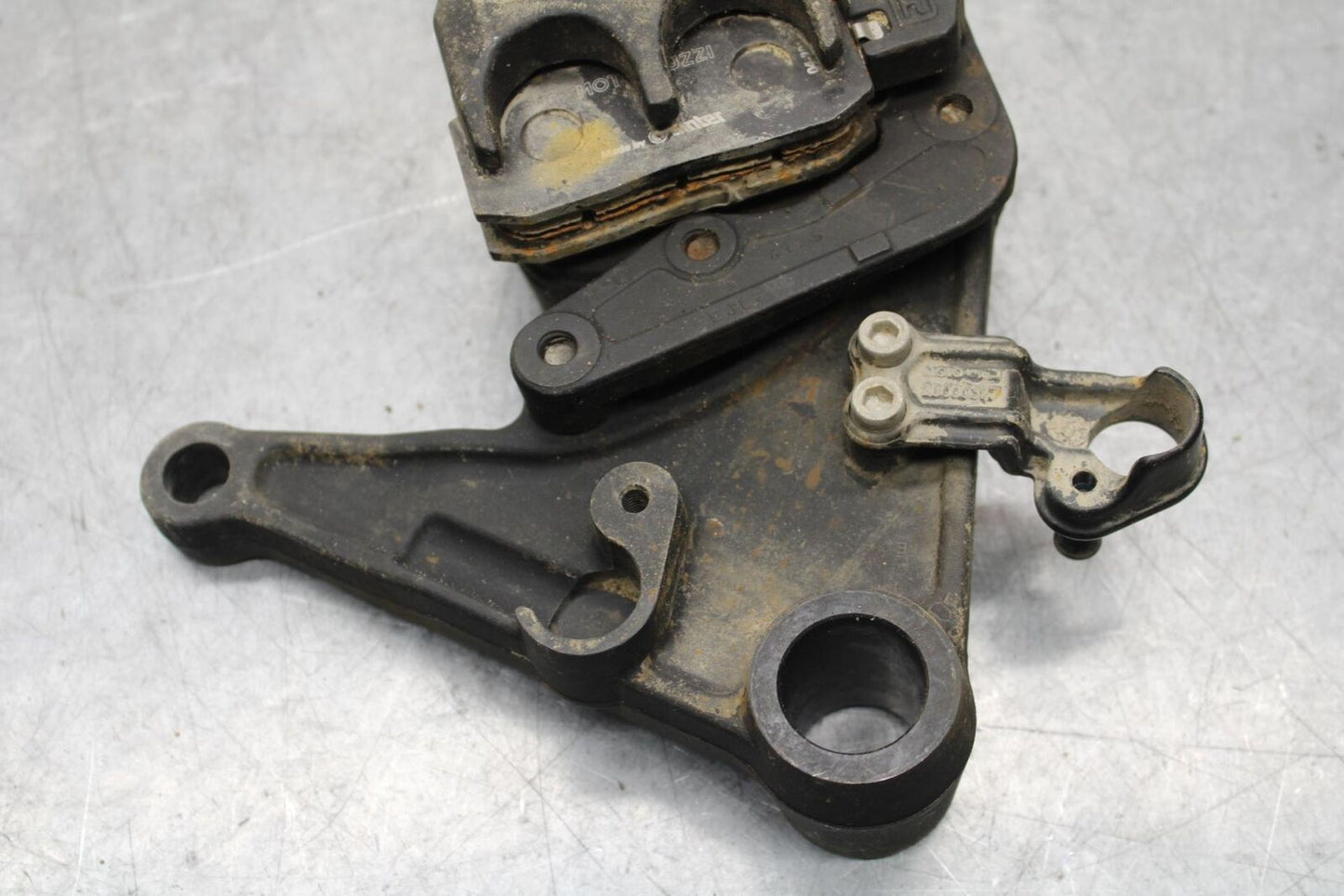 16-17 MOTO GUZZI V7 II REAR BACK BRAKE CALIPER W MOUNT BRACKET BB57
