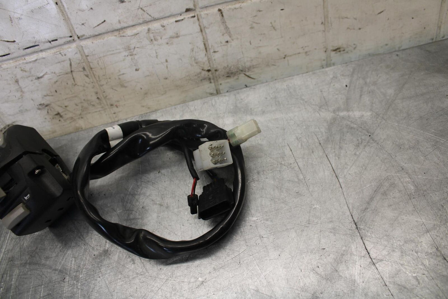 22 KTM 890 ADVENTURE LEFT CLIP ON HANDLE HORN SIGNALS SWITCH SWITCHES BB514