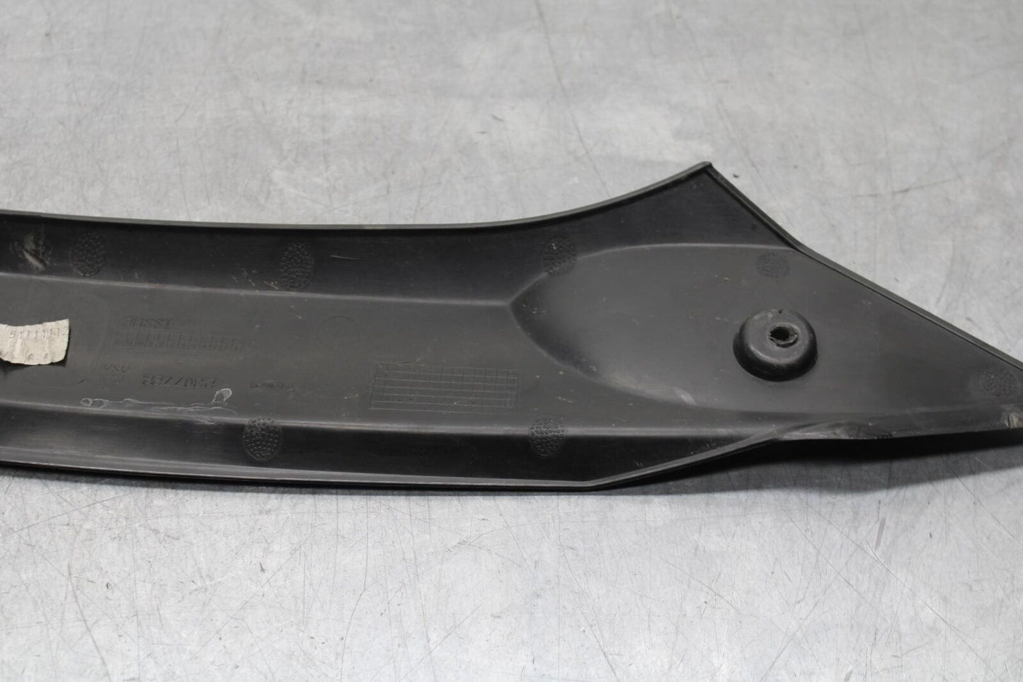 2001 Suzuki GSXR600 LEFT INNER FAIRING COWL PANEL TRIM OEM BB584