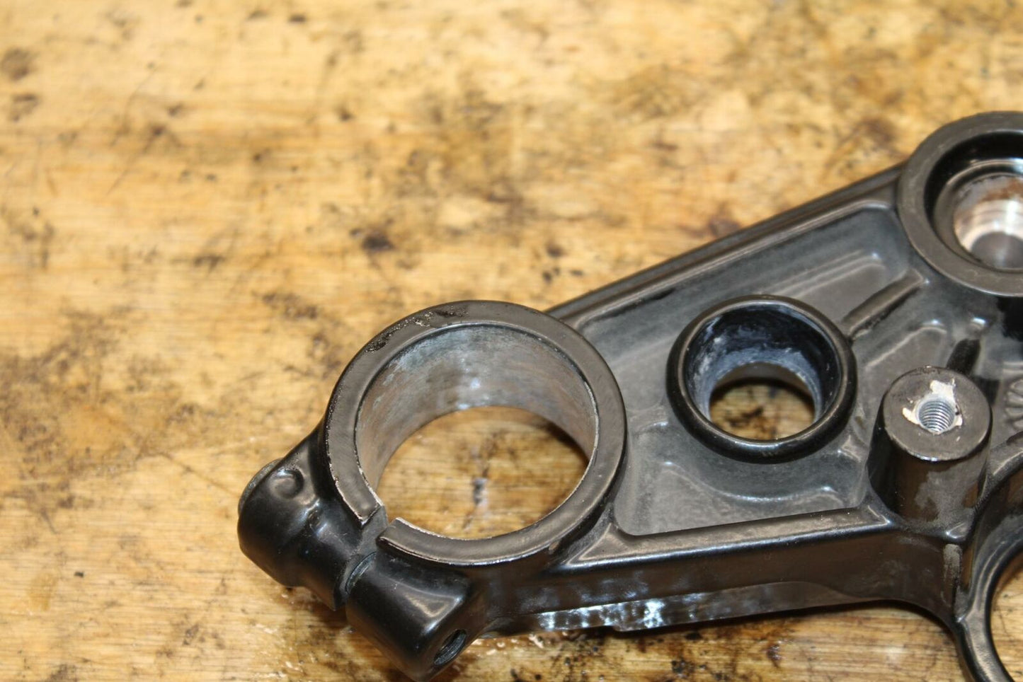 04-09 SUZUKI GS500F FORKS UPPER TRIPLE TREE CLAMP BB335