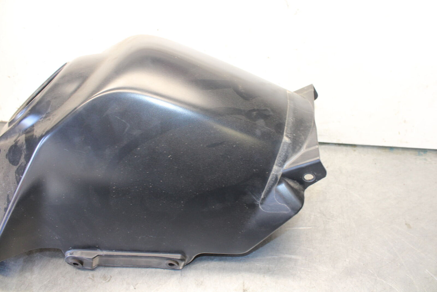 2016 KTM 390 RC GAS TANK FUEL CELL COVER FAIRING COWL BB648
