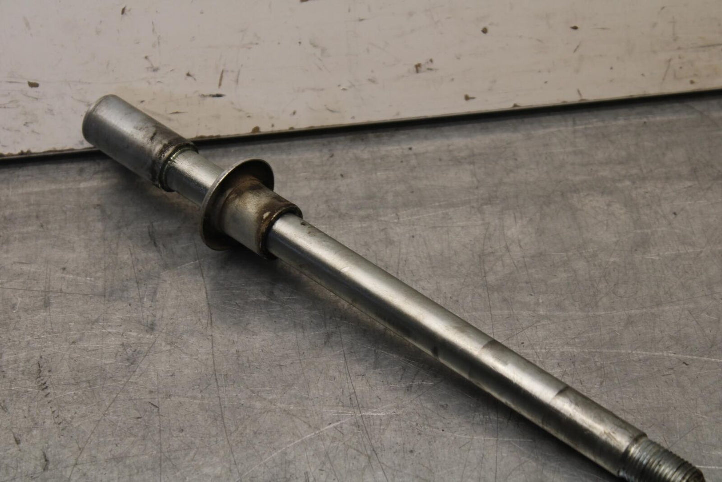 2013 Suzuki Boulevard C50T FRONT WHEEL RIM AXLE PIVOT BOLT BB625