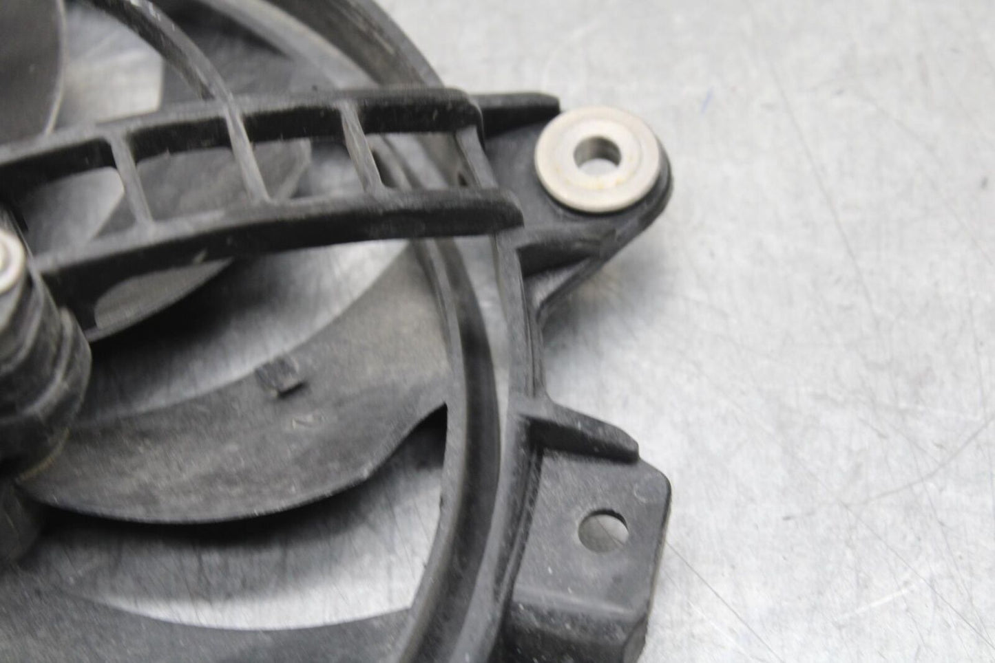 20-23 APRILIA RS660 ENGINE RADIATOR COOLING FAN BB643