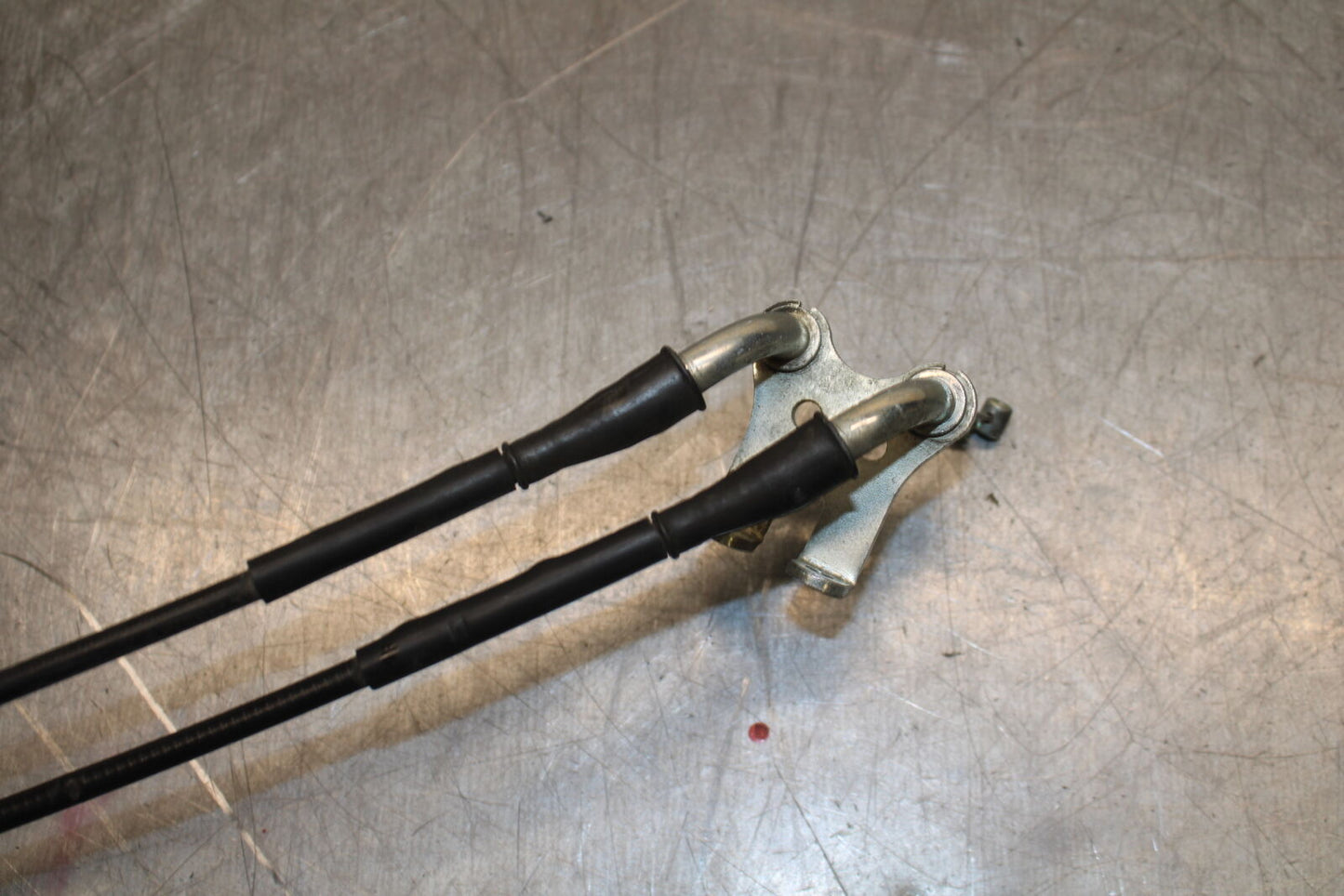 12-13 DUCATI STREETFIGHTER 848 THROTTLE CABLE LINE HOUSING GUIDE BB705