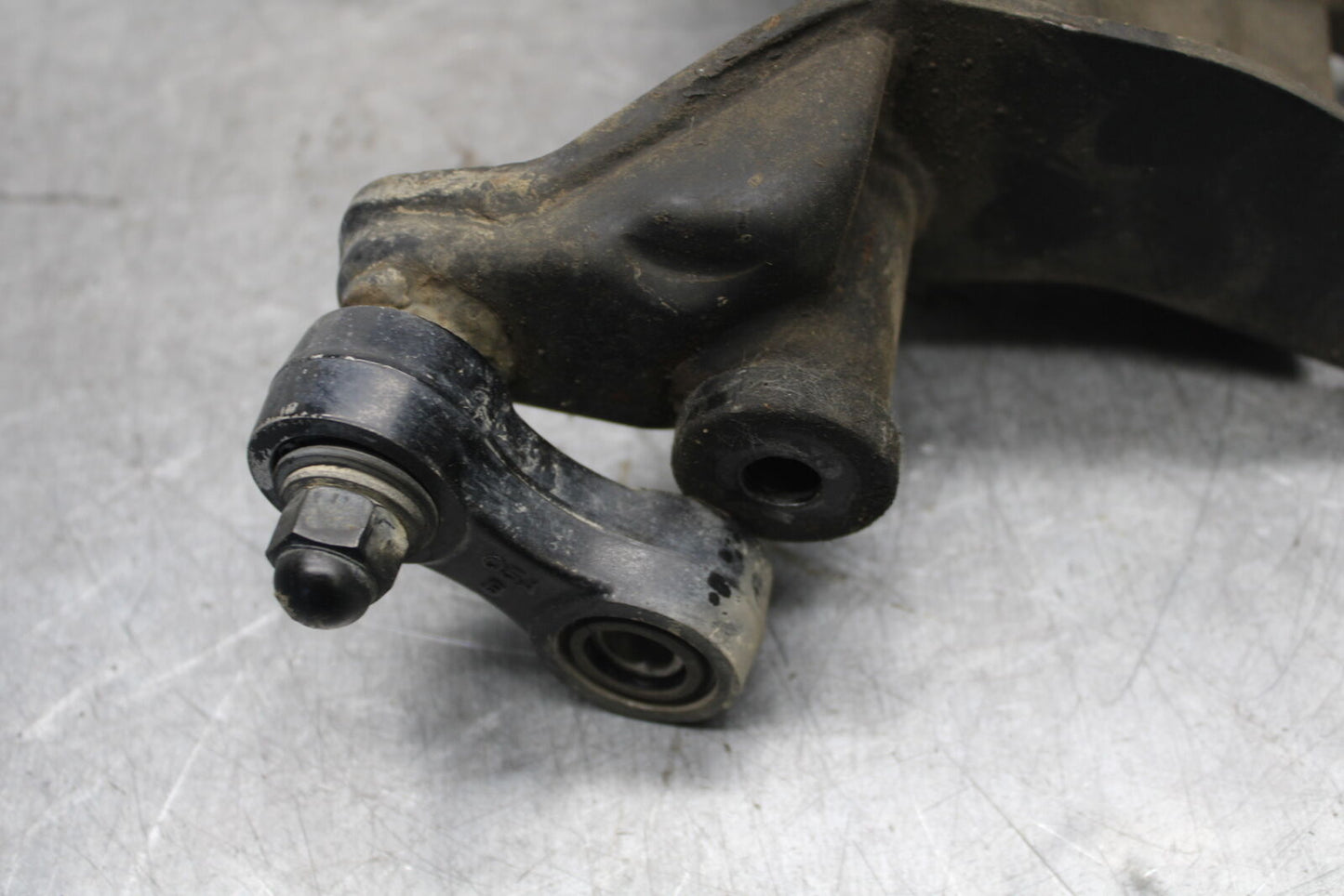 85-86 SUZUKI MADURA 1200 REAR BACK SHOCK ABSORBER MOUNT BB691