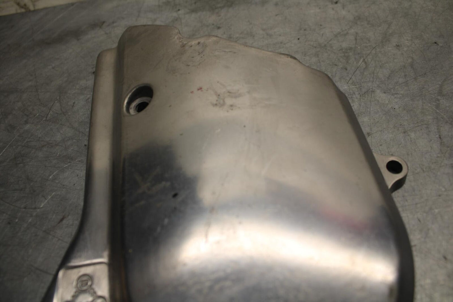 1981 Suzuki GS850G ENGINE SPROCKET COVER BB37