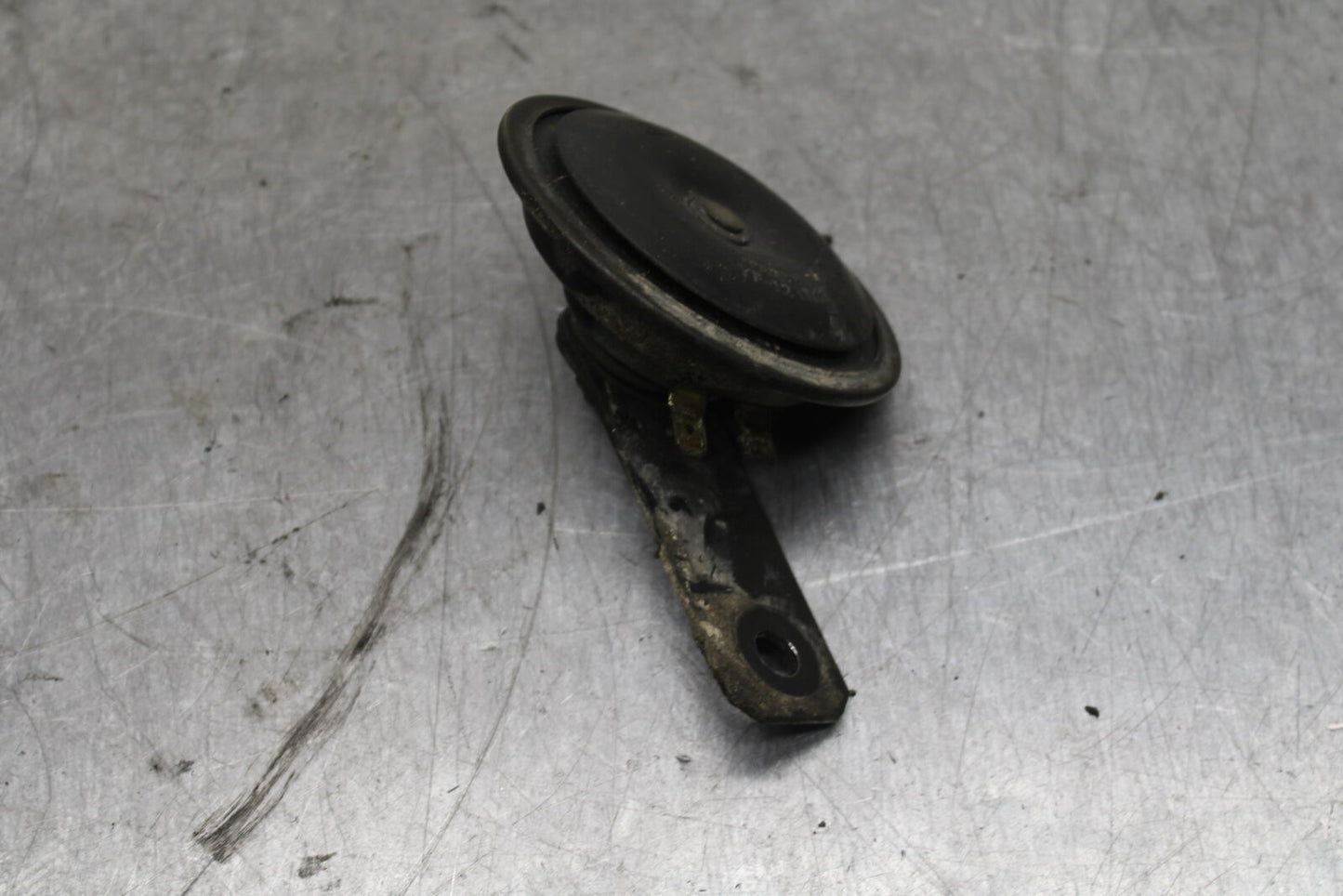 03-04 TRIUMPH DAYTONA 600 HORN SIGNAL BB745