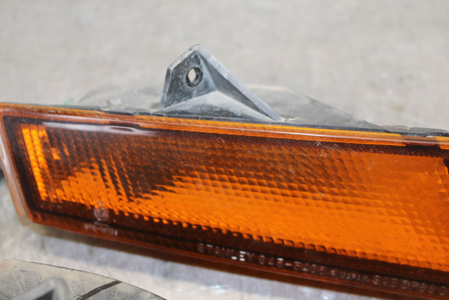 93-00 HONDA GOLDWING 1500 GL1500SE FRONT LEFT RIGHT TURN SIGNALS LIGHT BB700