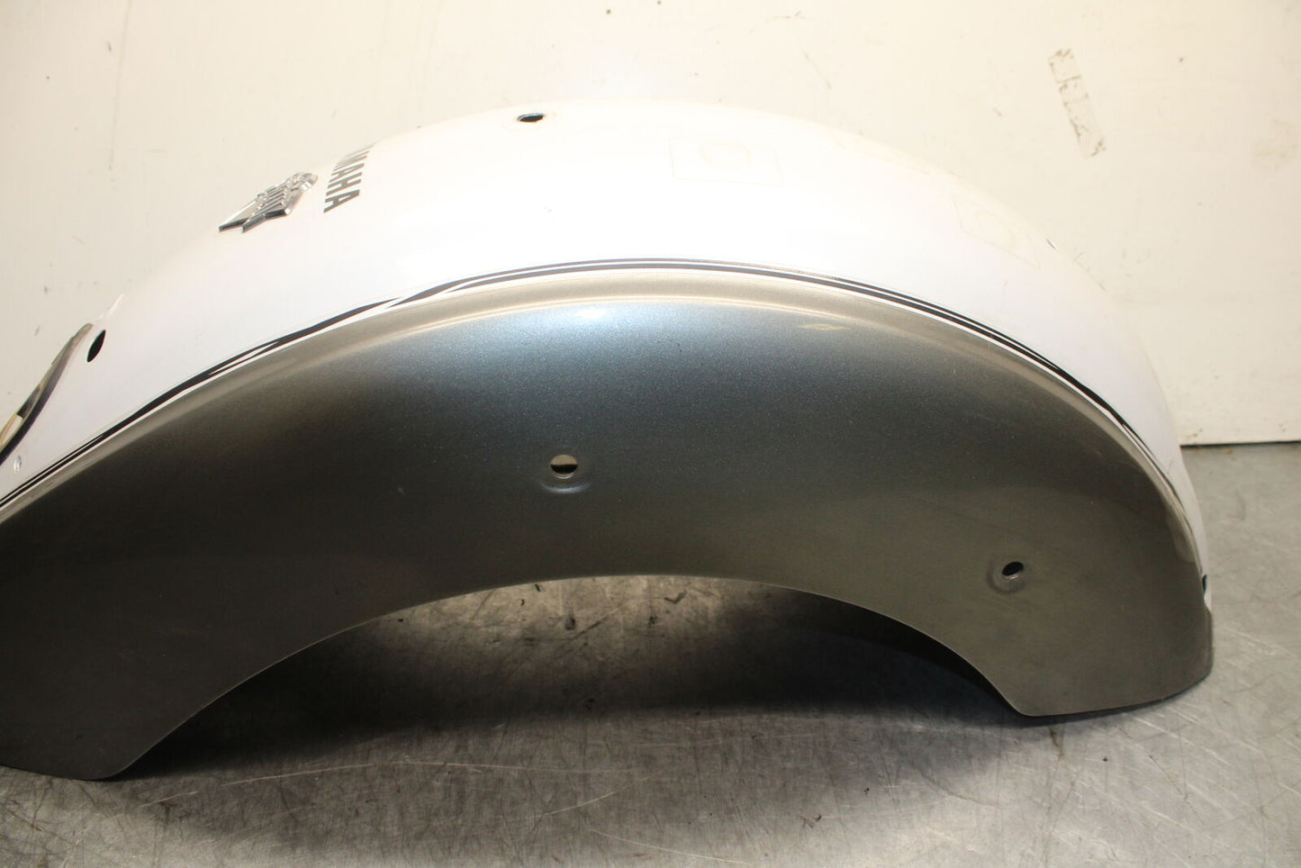 99-00 YAMAHA V STAR 1100 REAR BACK WHEEL FENDER MUD GUARD BB711