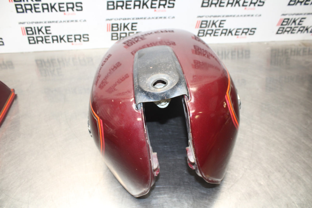 77 SUZUKI GS750 GAS TANK SIDE TAIL COWL COVER 44110-45000-13L BB779