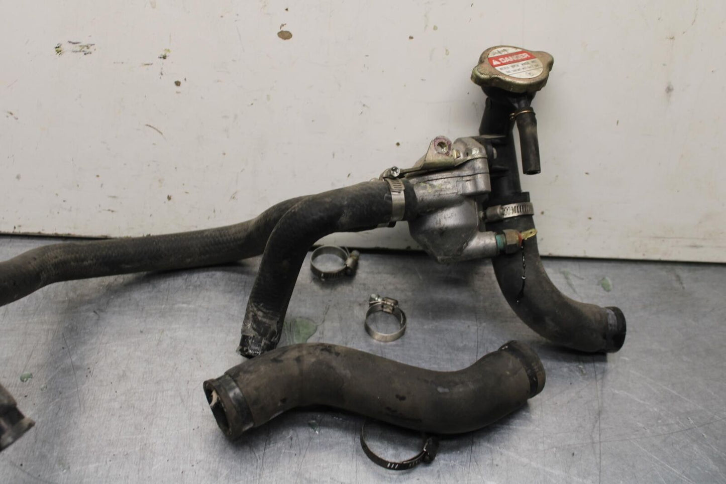 97-03 HONDA SHADOW ACE 750 VT750C THERMOSTAT HOUSING BB618