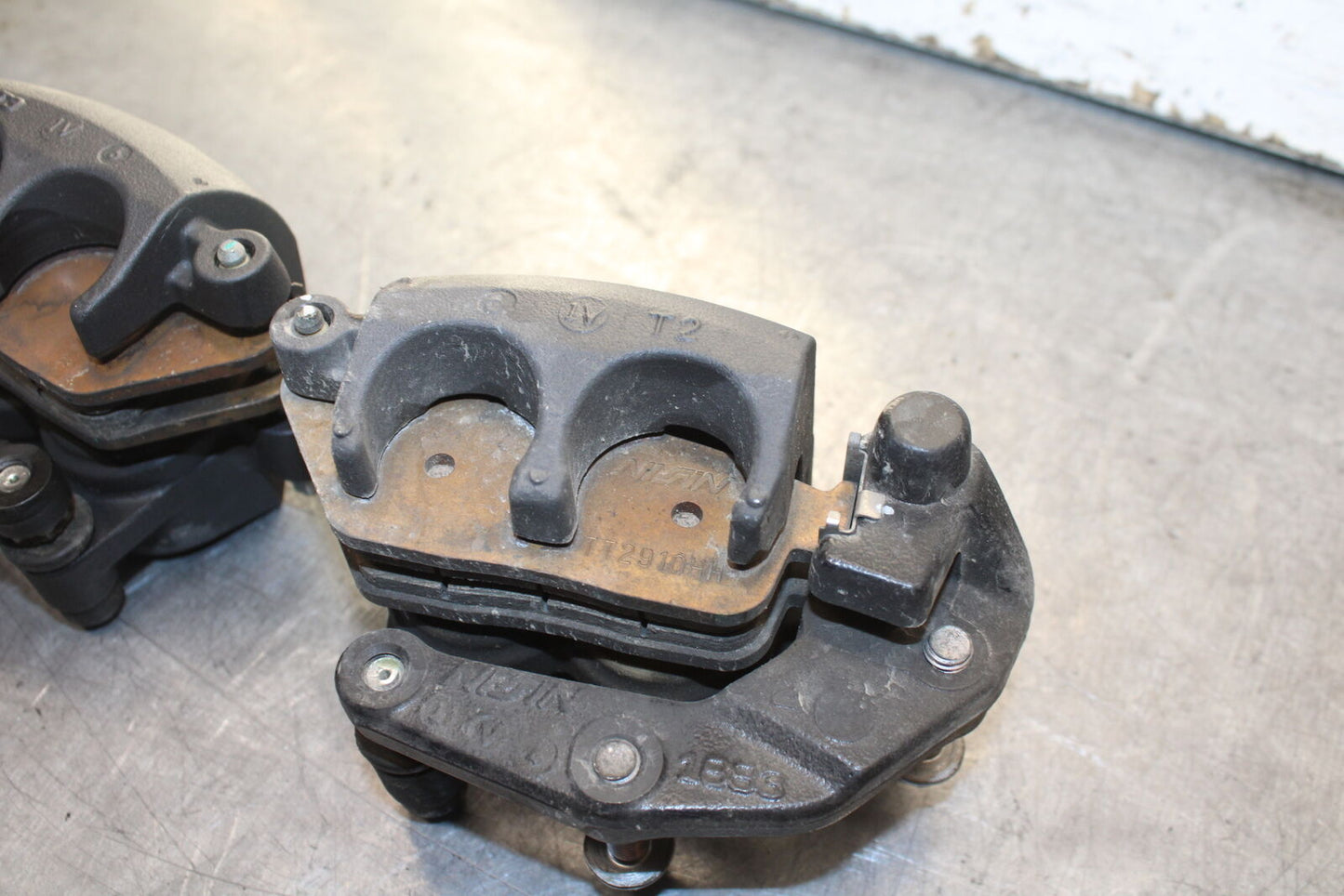 18-24 KAWASAKI NINJA 650 RIGHT LEFT FRONT BRAKE CALIPER SET PAIR CALIPERS BB725