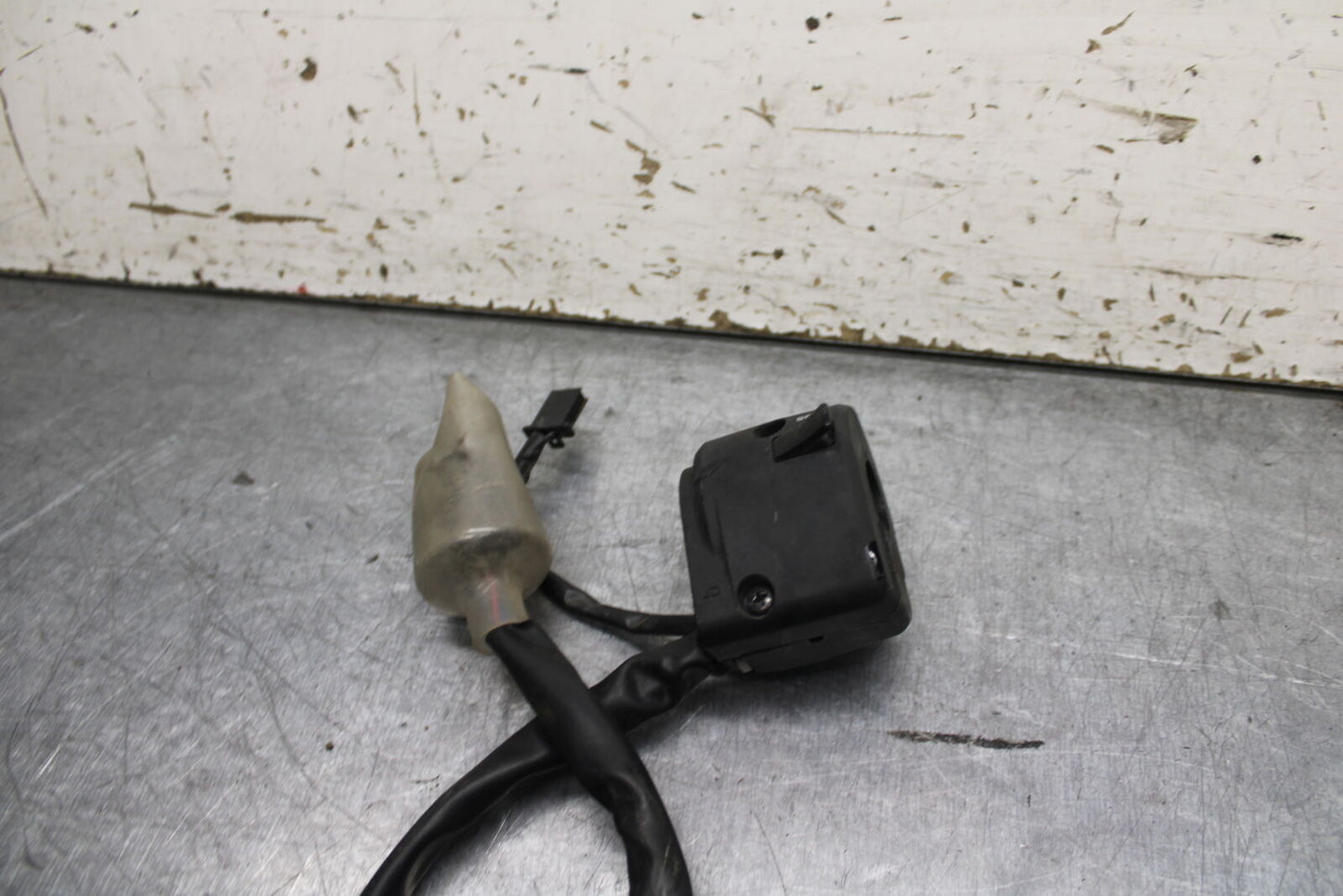 24 KAWASAKI NINJA 500 ABS LEFT CLIP ON HANDLE HORN SIGNALS SWITCH BB744