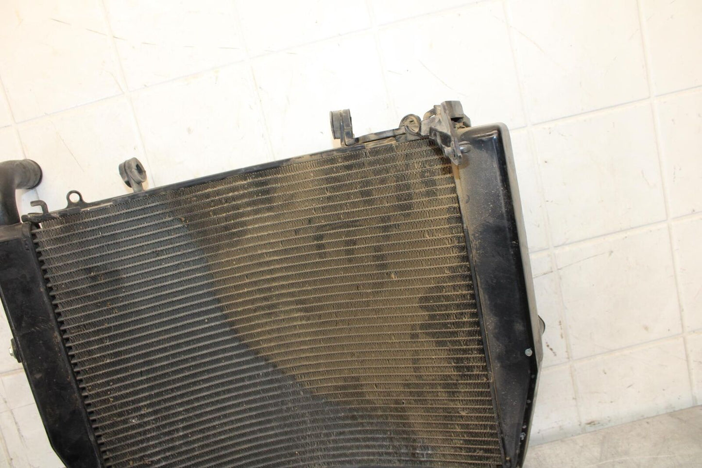 2011 Honda CBR600RR ENGINE RADIATOR COOLER COOLING RADIATER 19010-MFJ-305 BB520