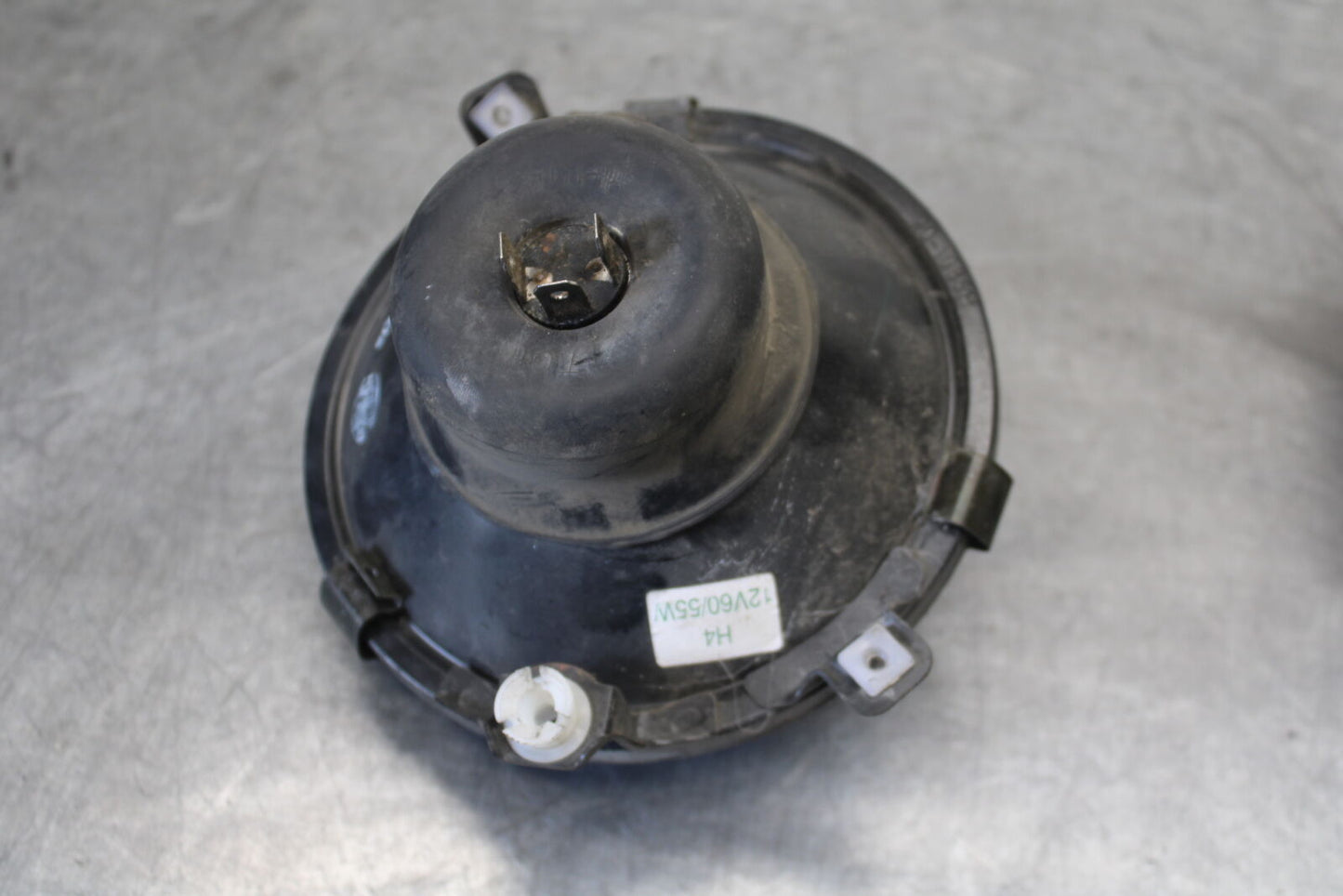 01-06 TRIUMPH TIGER 955I FRONT HEADLIGHT HEAD LIGHT LAMP BB693