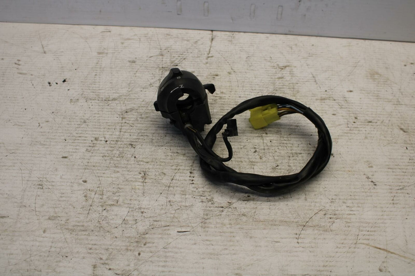 99-02 SUZUKI SV650S LEFT CLIP ON HANDLE HORN SIGNALS SWITCH SWITCHES BB299