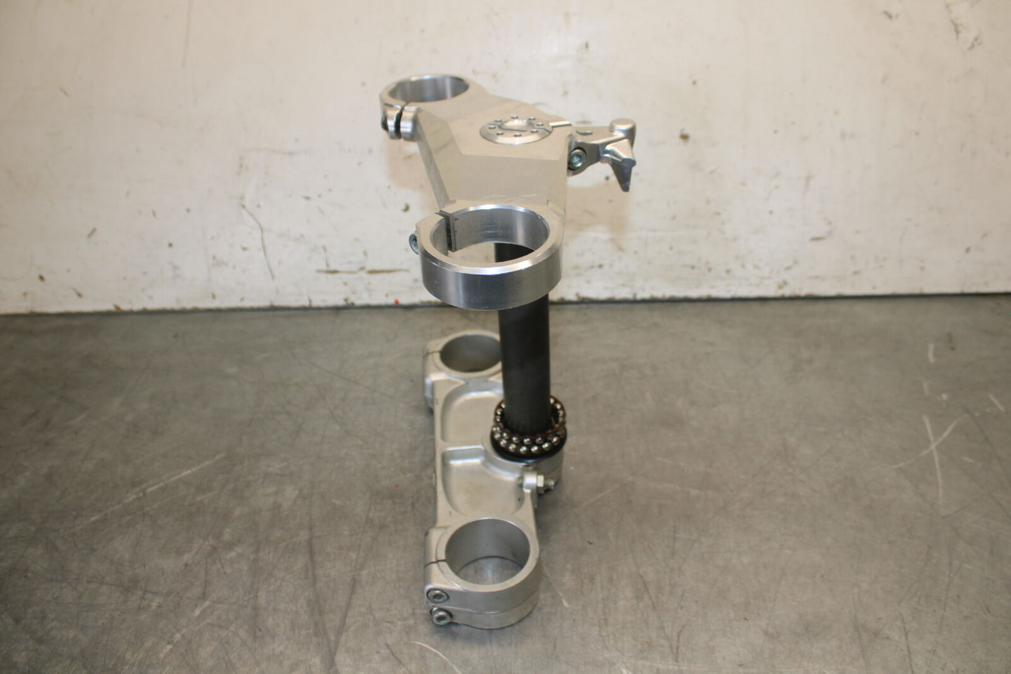 08-10 DUCATI 848 FRONT FORKS CLAMP TRIPLE TREE STEM SET BB705