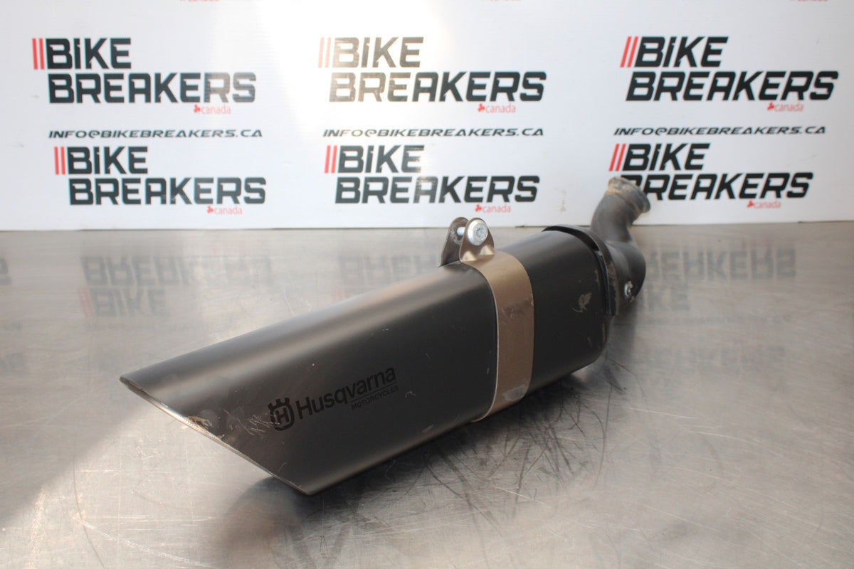 18-22 HUSQVARNA VITPILEN 701 EXHAUST PIPE MUFFLER SLIP ON CAN SILENCER BB198