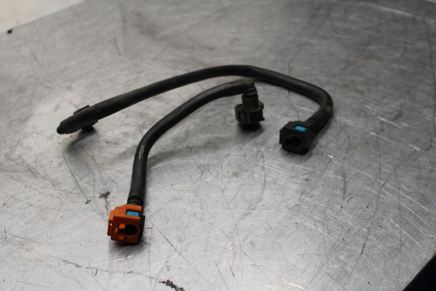 09-14 YAMAHA YZF R1 FUEL HOSE GAS LINE TUBE PIPE BB448
