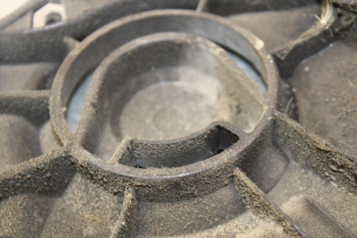 2016 BMW S1000R ABS ENGINE SPROCKET COVER BB604