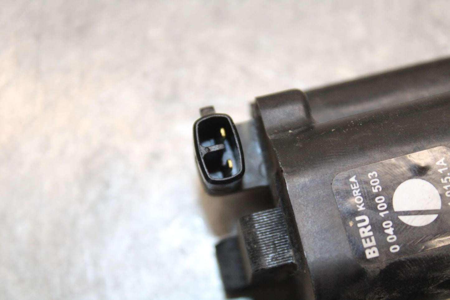 06-07 DUCATI MONSTER 695 IGNITION COILS COIL SPARK PLUG CAPS BB674