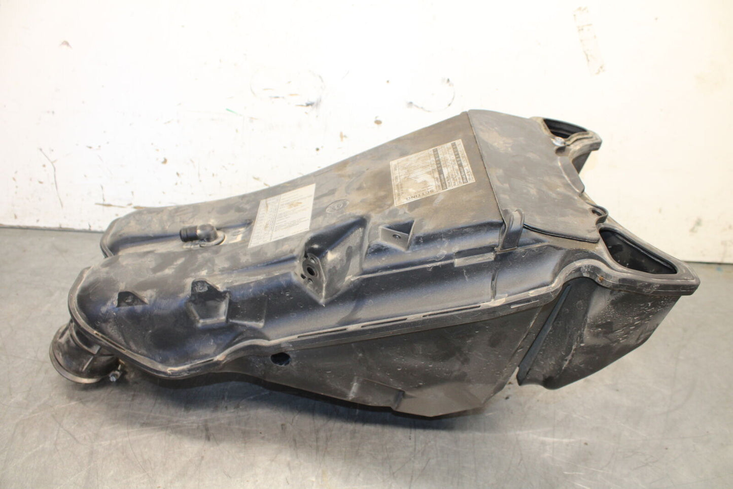 21-24 KTM 890 ADVENTURE R AIRBOX AIR INTAKE FILTER BOX BB723