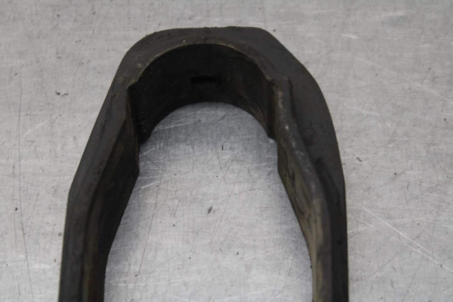 97-03 HONDA SHADOW ACE 750 VT750C SWINGARM CHAIN BUFFER SLIDER GUIDE BB618