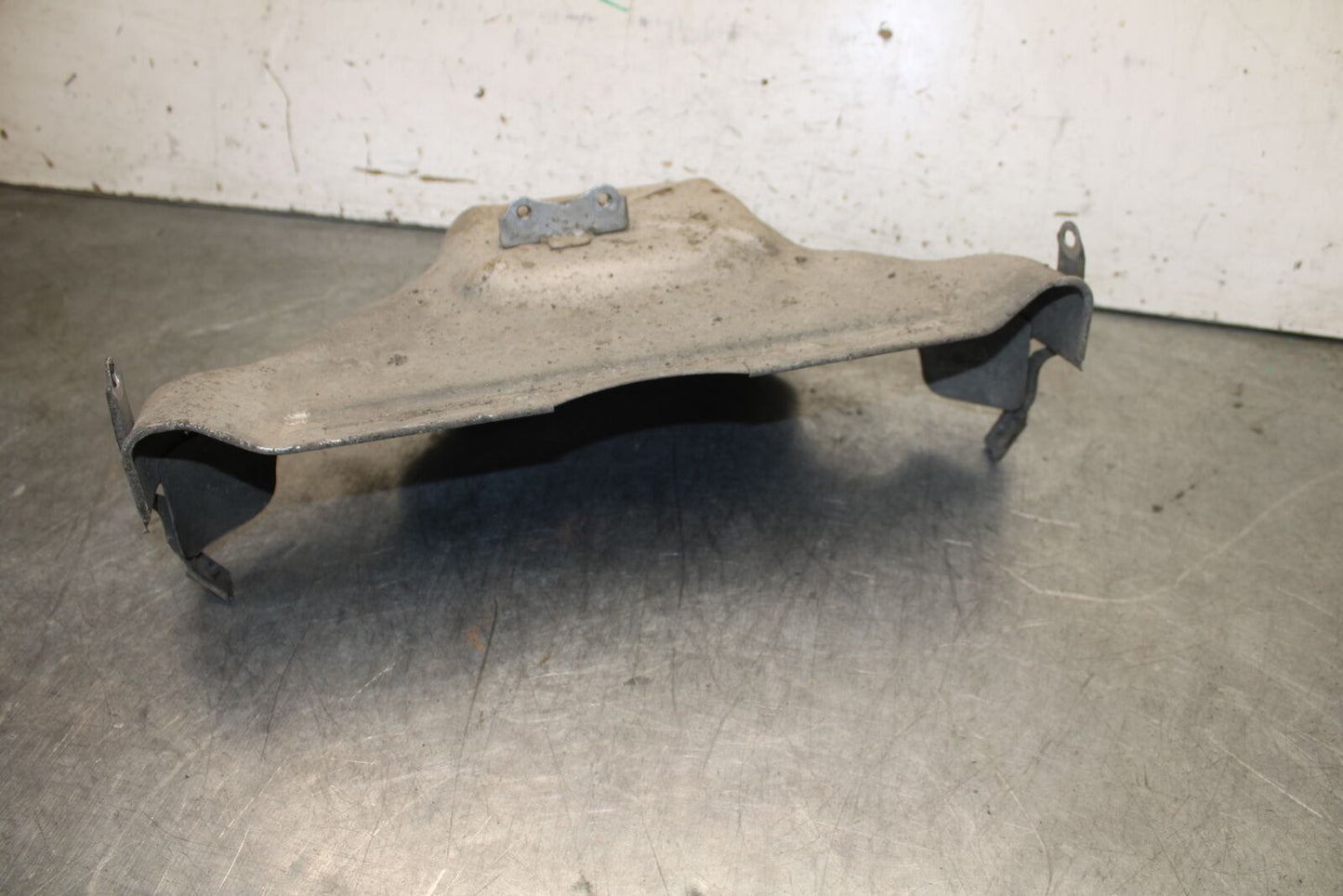 93-00 HONDA GOLDWING 1500 GL1500SE EXHAUST COLLECTOR CHAMBER GUARD BB700