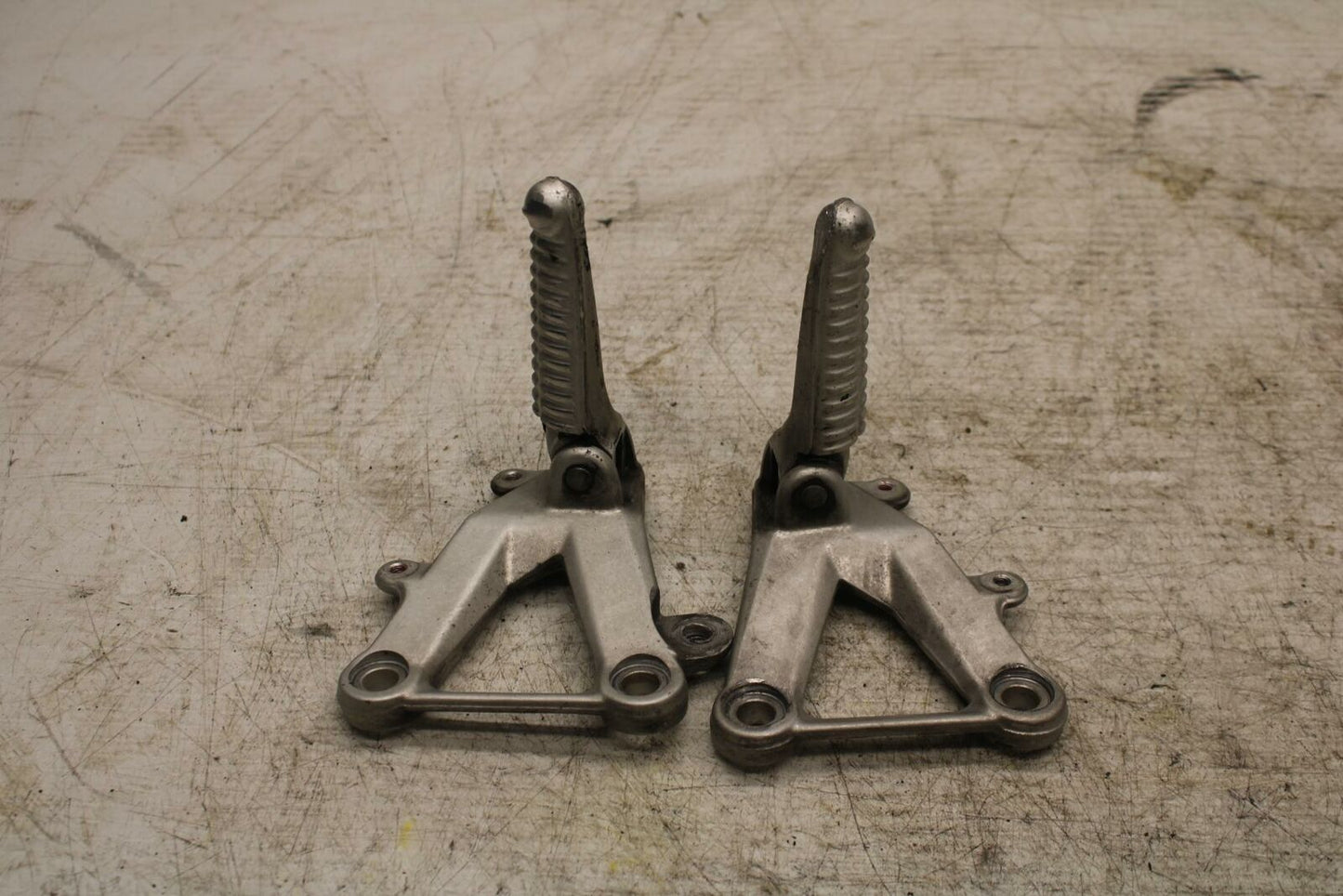 08-10 DUCATI 848 LEFT RIGHT REARSET REAR SET DRIVER PEG BRACKETS MOUNTS BB369