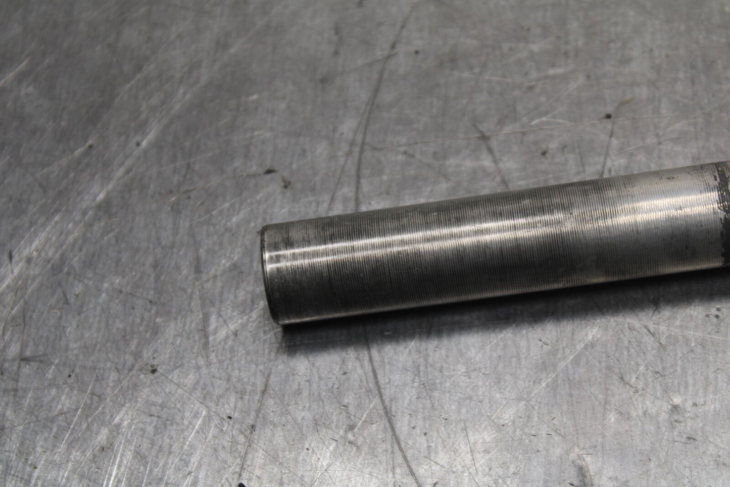 01-02 SUZUKI GSXR1000 RIGHT CLIP ON HANDLEBAR BB113