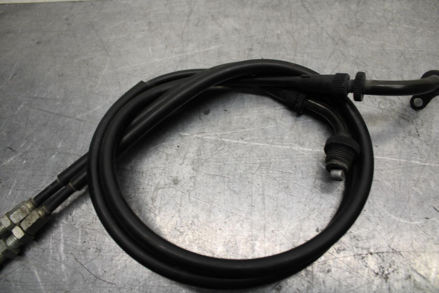 2002 Suzuki GSXR1000 THROTTLE CABLES LINES 58300-35F00 58300-35F10 BB73