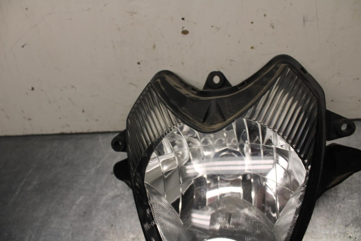 04-09 SUZUKI GS 500 FH GS500F FRONT HEADLIGHT HEAD LIGHT LAMP BB97