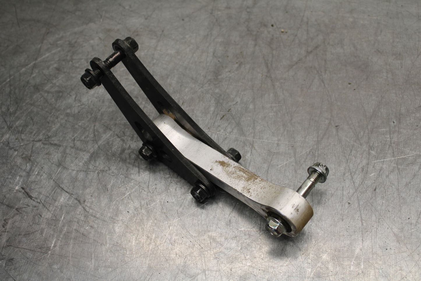 22-24 YAMAHA XSR900 REAR DOGBONE SHOCK LINKAGE LINK BB710