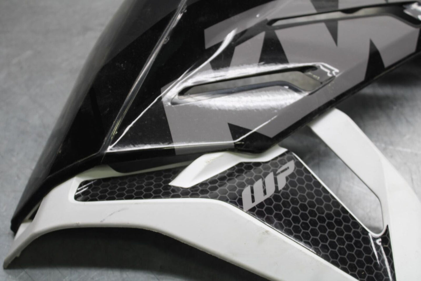 21-23 KTM 890 ADVENTURE FRONT LEFT SIDE REAR SEAT FAIRING COWL BB629