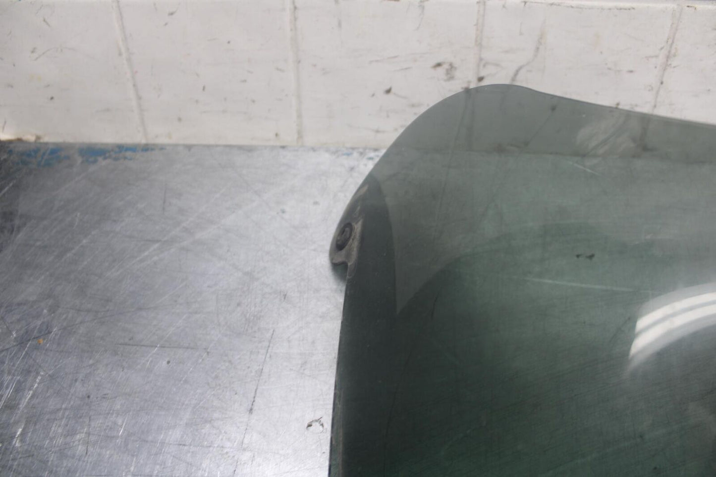 97-98 SUZUKI GSXR 600 SRAD FRONT WINDSHIELD WINDSCREEN BB455