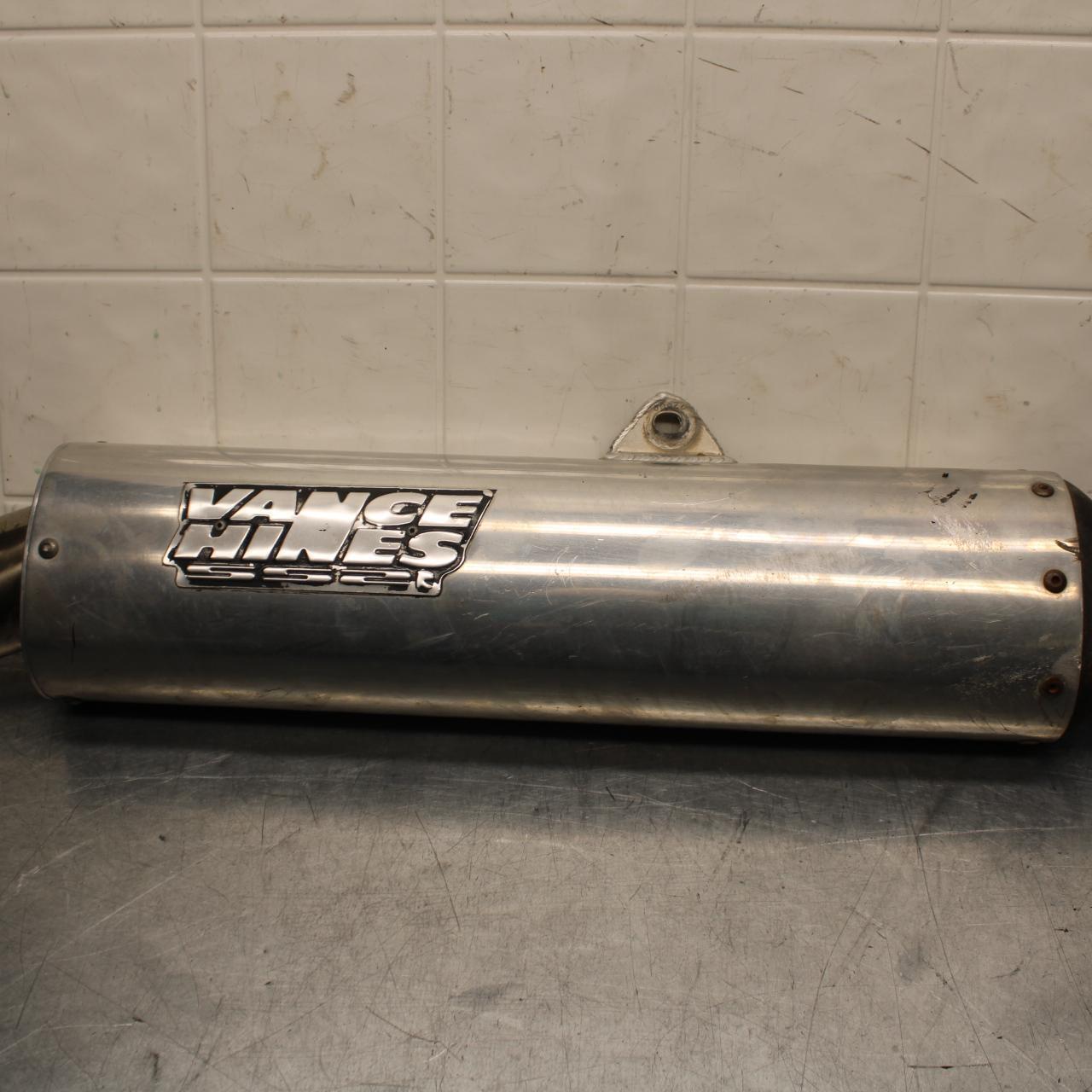 1999 Suzuki GSXR600 EXHAUST PIPE MUFFLER SLIP ON CAN SILENCER BB580