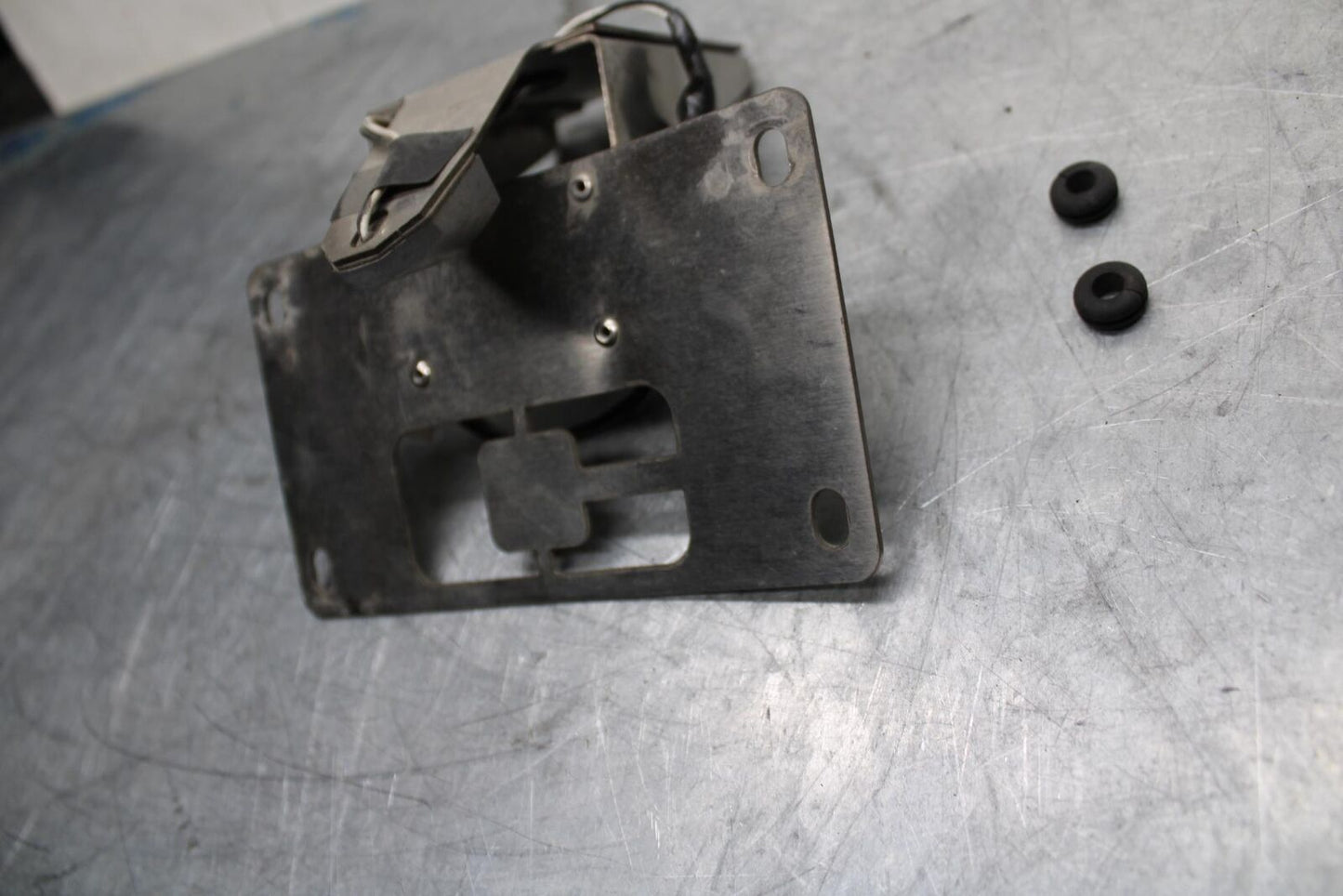 18 KTM RC 390 FENDER ELIMINATOR LICENSE PLATE BRACKET BB442