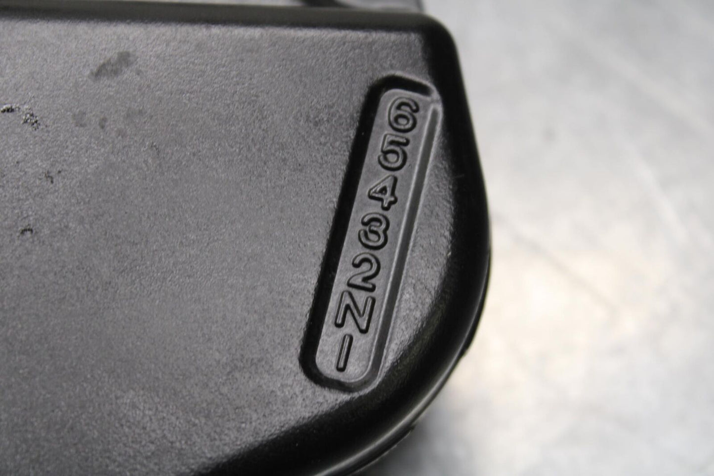 2011 Suzuki GSXR1000 ENGINE SPROCKET COVER BB96