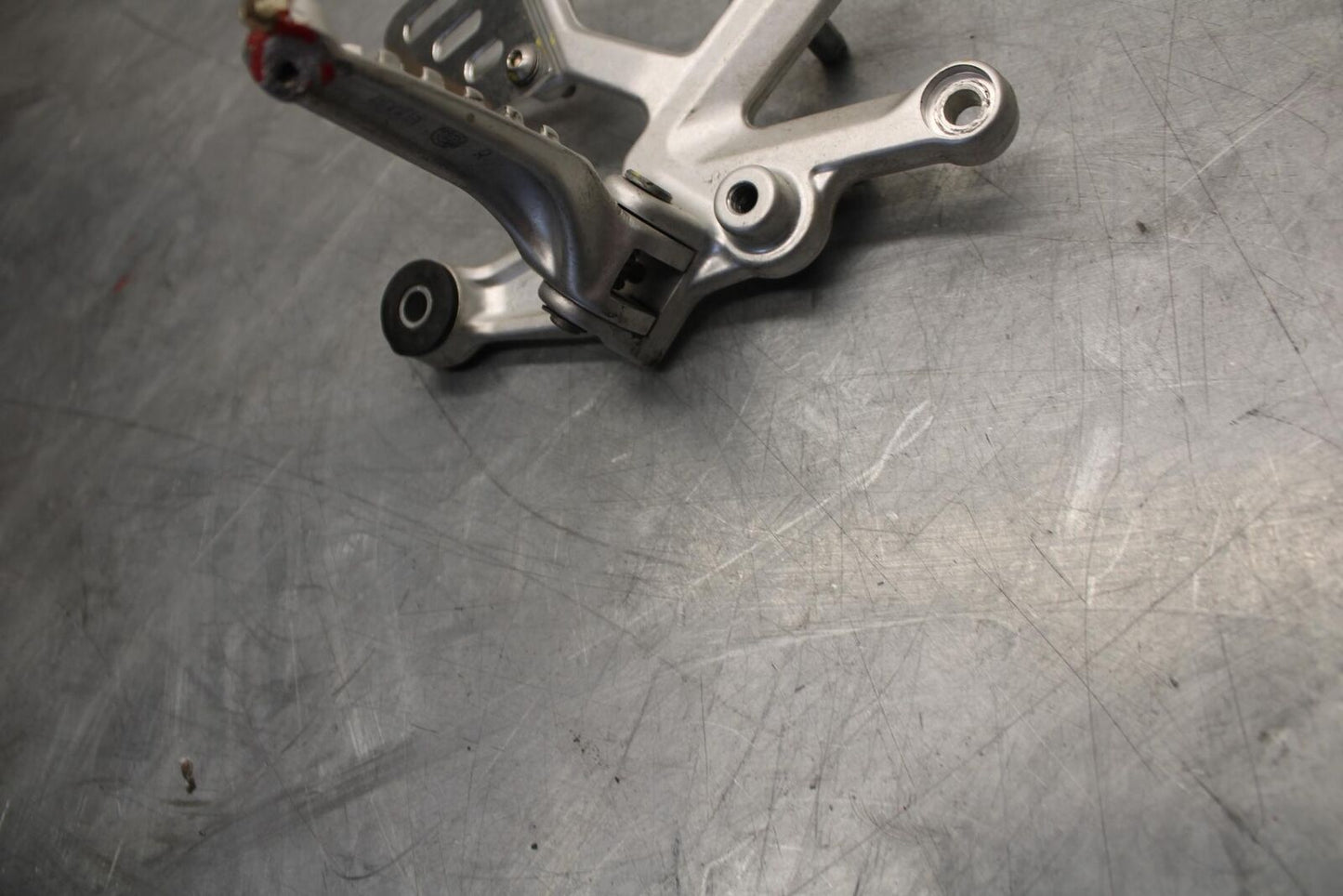 2010 Aprilia RSV1000R RIGHT REARSET REAR SET DRIVER FOOT PEG REST STOP BB513