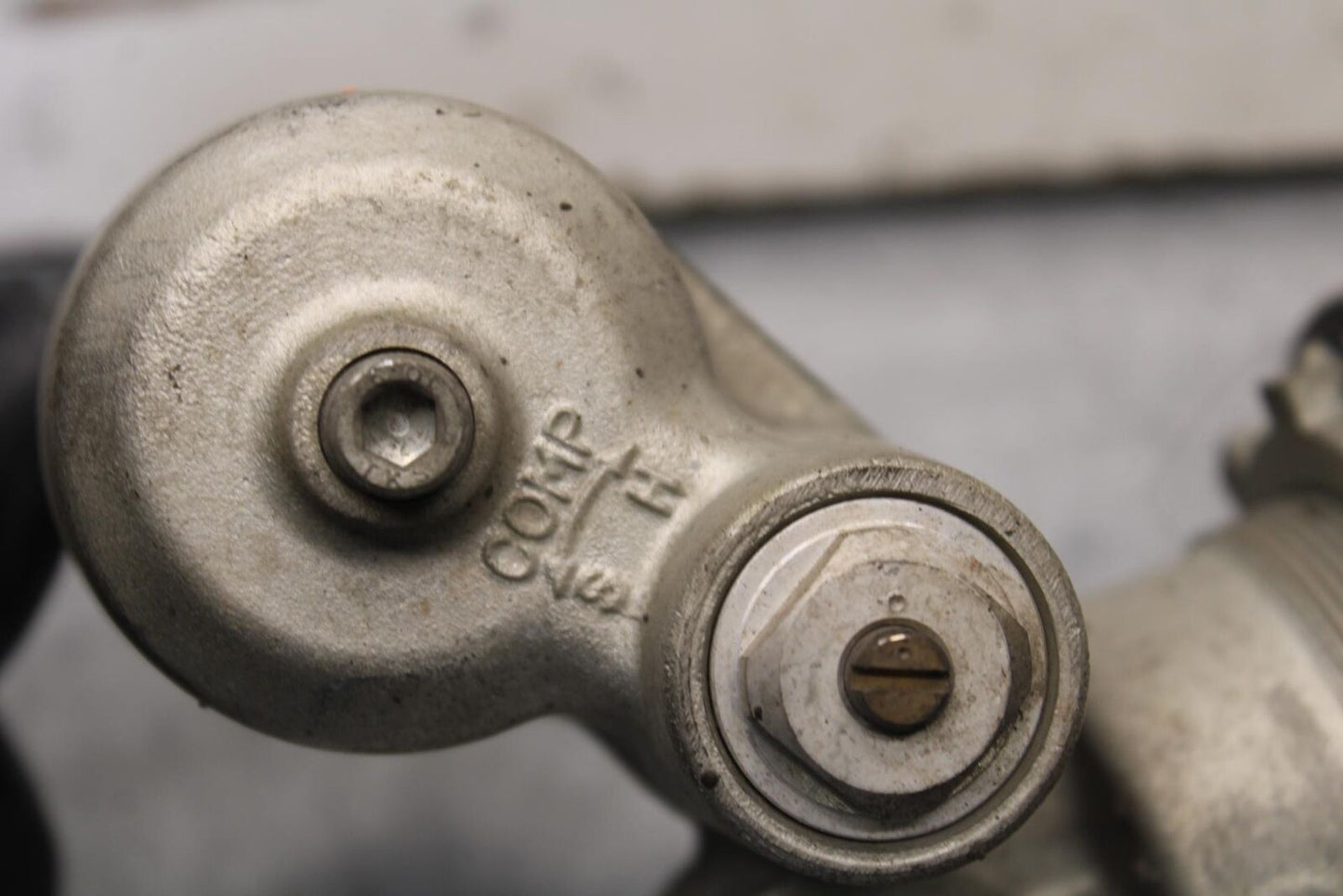 01-03 SUZUKI GSXR600 REAR BACK SHOCK ABSORBER SUSPENSION BB633