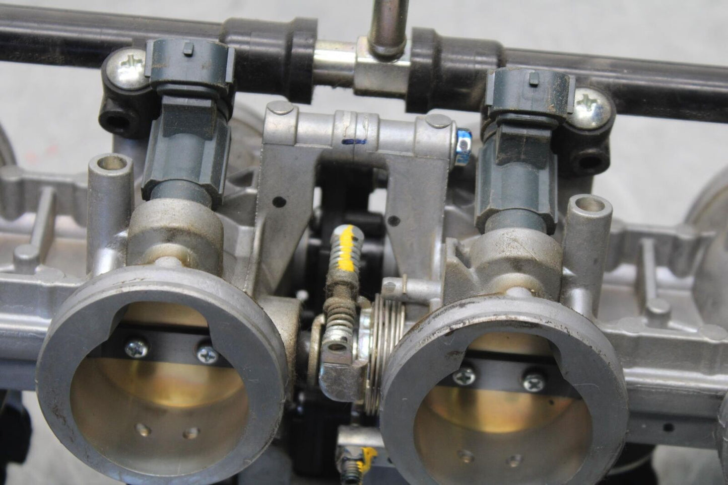 09-12 KAWASAKI NINJA ZX6R MAIN FUEL INJECTORS / THROTTLE BODIES 16163-0128 BB640